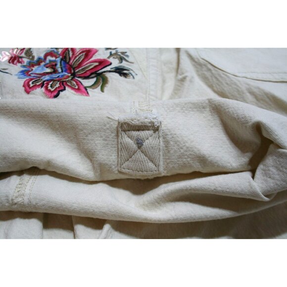 Sundance Odyssey Floral Embroidered Shorts Womens Size 6 Beige Boho Button Fly - Picture 9 of 11